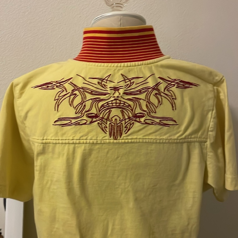 Embroidered button up - Picture 3 of 4
